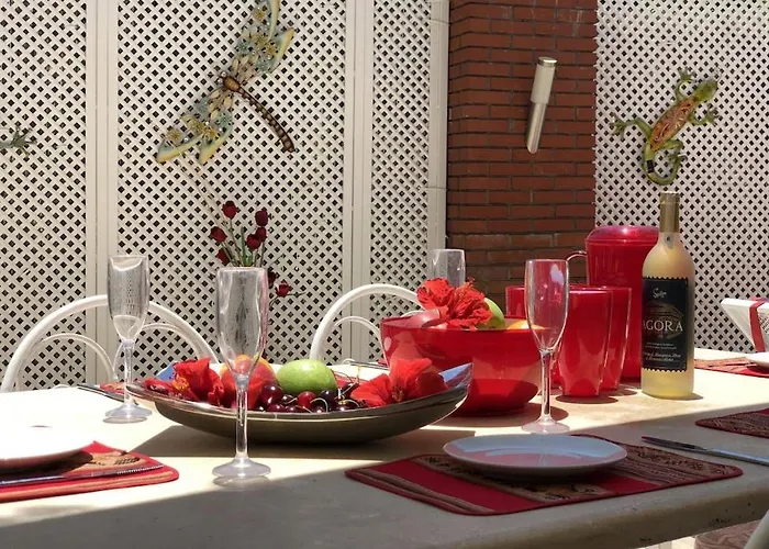 Kirmizi Lale, Private Pool, Gardens, Very Close To Town - No Need For Taxi Villa Kas